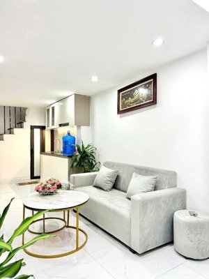 cực hiếm trương định, ngõ nông rộng 2m, thông tứ phía, nhà mới đẹp, lô góc, 2 thoáng sáng, 30m.