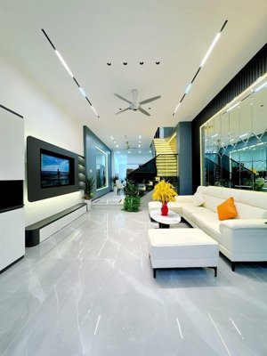 bán nhà đẹp phố tây sơn, 5 tầng 3 ngủ khép kín, ngõ nông gần mặt phố, ô tô đỗ cổng, dt 43m2