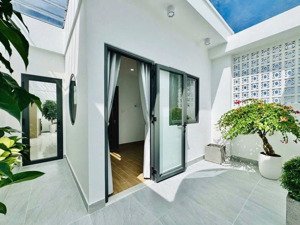 đường trần hưng đạo, p2, quận 5 kdc sầm uất, thuận tiện di chuyển các quận trung tâm. dt 75m² 5x15m