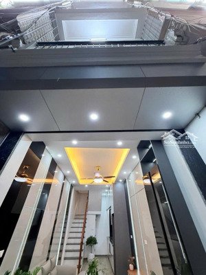 quá hiếm! nhà 5 tầng ngõ 109 quan nhân - tặng full nội thất - pháp lý rõ ràng - giá tốt