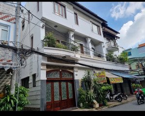 bán gấp trong tháng - bán nhà cù chính lan 173m² 3 tầng - 35 tỷ