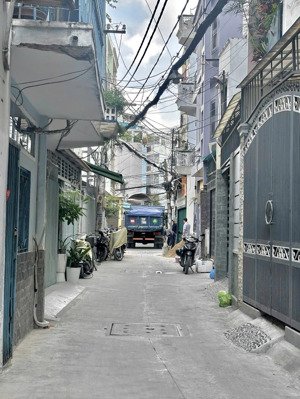 thích quảng đức, phú nhuận - hẻm ô tô 1 trục ra mặt tiền - 66m2