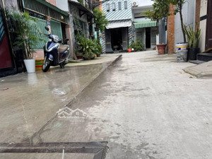 duy nhất 1 căn 2 tầng hxh tân vĩnh q4, giá 3.15 tỷ cực tốt gọi ngay kẻo lỡ!