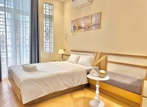 chính chủ cho thuê căn hộ 40m2 ban công gần phan xích long, phan đăng lưu giáp q1, q3, bình thạnh.