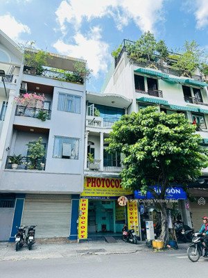 bán nhà mặt tiền kinh doanh đường nguyễn thái bình p. 4 tân bình - dt 4.2x11m - 2 lầu - chỉ 13.2 tỷ