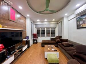 Liền kề Văn Quán, phân lô vỉa hè ô tô tránh, đường phố rợp cờ hoa, dân trí an ninh tốt, 68m2, 19.6 tỷ