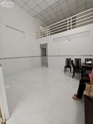 63. Nhà 5 triệu gần công viên Lưu Hữu Phước thuận tiện ở và kd