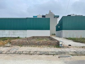 lô góc khe thoáng dt 80m2, mt 5,7m, đường rộng 13m, khổ đất hiếm hoi tại khu 25ha, giá siêu tốt