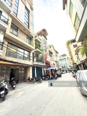 bán toà nhà 9 tầng phố thịnh quang - thái thịnh - 40,9tỷ - kinh doanh đỉnh, ô tô lưu thông