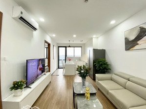 mới tinh! cần cho thuê chcc tại hoàng thành pearl. lh ( e trúc )