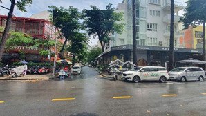 bán nhà góc 2mt phố seoul phú mỹ hưng, quận 7, dt 10 x 20m. hầm - 5 tầng, hđt: 285 tr/th. giá 87 tỷ