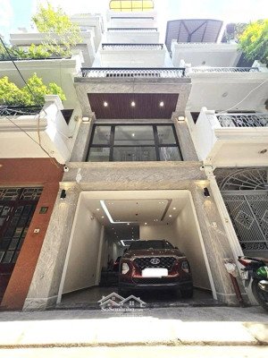 28,5tỷ bán nr khu phân lô ô tô tránh - hoàng quốc việt - cầu giấy, 7 tầng thang máy, full nội thất