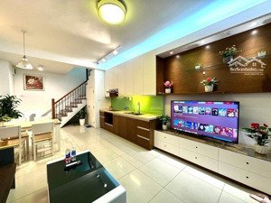 nhà đẹp nguyễn văn cừ, long biên, lô góc, 5 tầng gần wellspring, cầu chương dương - nhỉnh 7 tỷ