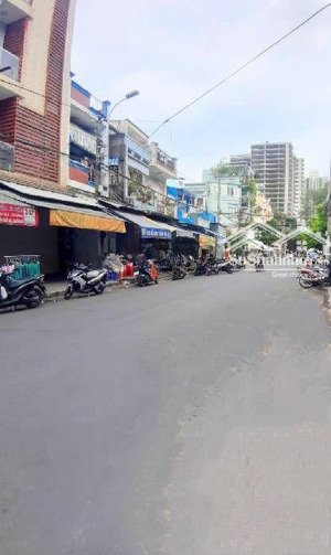 bán nhà mt 5 tầng q11 , kế bv chợ rẫy .tiện ở ,kinh doanh buôn bán ,đang cho thuê 21 triệu/tháng