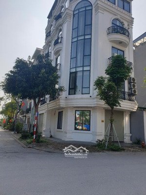 hiếm, việt hưng, nhà 5 tầng, lô góc, ô tô tránh, 50m2 ,mt 4,5m, giá hơn 11 tỷ