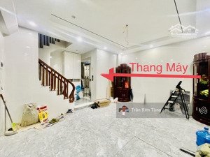 bán nhà ngõ 206 cổ linh đối diện aeon long biên 35m x 6 tầng thang máy, cách 1 nhà ra đường ô tô,
