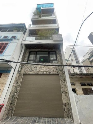 hiếm nhà phân lô tđc việt hưng 6 tầng thang máy, 2 thoáng, đường rộng 6m vỉa hè 2 bên 40m2 hơn 9 tỷ