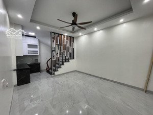 chỉ nhỉnh 7 tỷ - có ngay nhà đẹp - 5 tầng xây mới - ngõ nông, gần phố - an snh đỉnh