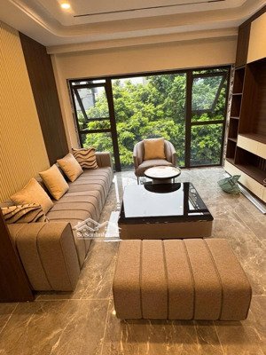 nhà đẹp 52m 6 tầng thang máy phố huỳnh tấn phát - thạch bàn - long biên. ô tô vào nhà. . gần aeon