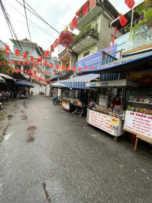 bán nhà mặt đường rộng 6m ô tô tránh, kd sầm uất, mặt hồ - phố hoàng liệt, lô góc 71m2 sổ đẹp