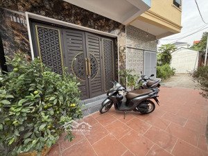 hiếm kim sơn gia lâm, dt 56m2 x 5 tầng, giá nhỉnh 5 tỷ ở ngay