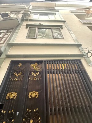 bán nr tại bồ đề, 7,4 tỷ, 30m2, 3pn, 3wc, giá siêu hời chỉ với 5 tầng