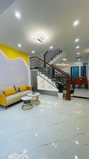 nhà ngộp bán gấp trong tuần - bán nhà tân kỳ tân quý 56m² - 2 tầng - 5.98 tỷ - full nội thất