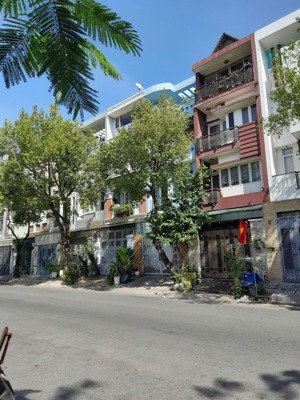 mặt tiền lê thị chợ, phú thuận, q7, 160m2, 3 lầu, chỉ 15 tỷ!