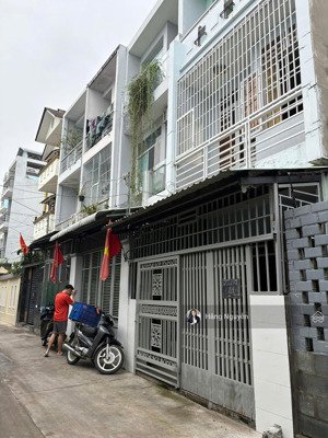 chdv dòng tiền 5%/năm - huỳnh tấn phát p. phú thuận - 5m x 21m - 8.2 tỷ