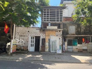 bán lô đất 2 mặt tiền trước sau đường mỹ khê 8, cách biển mỹ khê chỉ 400m, nở hậu tài lộc