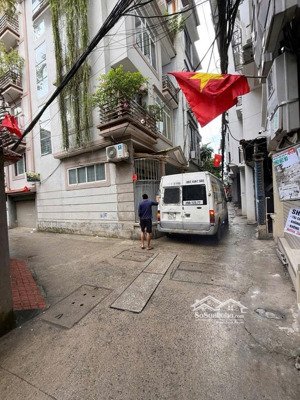 lạc long quân - tây hồ - 50m - 5 tầng - mặt tiền 4.2m - 17.6 tỷ - ô tô qua nhà - ngõ thông thoáng