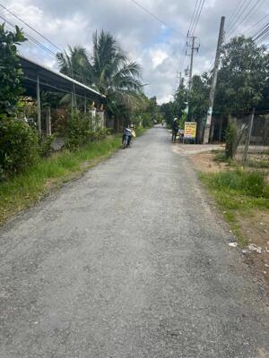 BÁN NỀN ĐẸP THỔ CƯ % ĐƯỜNG XE HƠI 7 CHỖ TẠI XÃ SƠN ĐÔNG - BẾN TRE ( nay là phường Sơn Đông, Vĩnh Long )