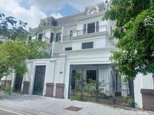 bán biệt thự 189m2 - 48 tỷ hơn- đầu tố hữu