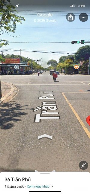 bán nhà vị trí đẹp cho quý khách kinh doanh. 12m mặt tiền đường trần phú