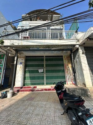 nhà mặt tiền đường trần phú / nha trang 18ty8 ( ngang 5.63m )