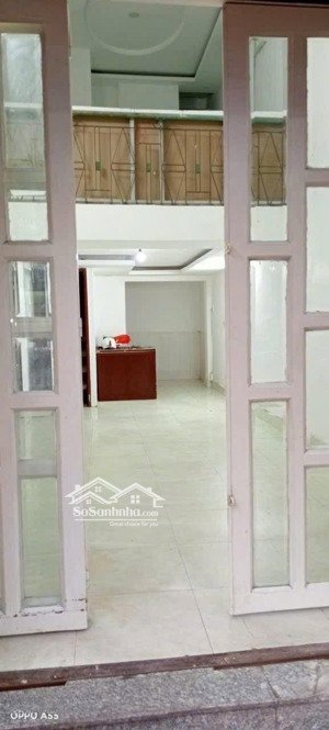 nhà mặt tiền 4 tầng. đường tạ quang bửu phường chánh hưng ( p3 q8 cũ )