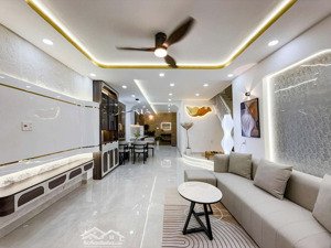 bán nhà mới ngay ngã tư hàng xanh, hẻm 1 trục gần mặt tiền, 63m2 (4.2x16m) 3 tầng 6 phòng, 8.95 tỷ