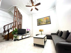 bán nhà mặt ngõ văn trương, 41m, 5 tầng, mt siêu đẹp, kinh doanh đỉnh, 50m ra phố, giá 11tỷ