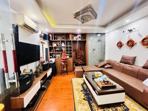 xem ngay! mặt ngõ pl hoàng cầu, lô góc, 45 chỗ tránh, ra phố 20m, kinh doanh tiền tỷ 76m x 5t