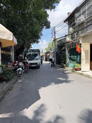 phú thọ hòa, tân phú, hẻm xe tải 8 m 1 sẹt 2 tầng, nhỉnh 3 tỷ. hẻm kinh doanh - pháp lý chuẩn.