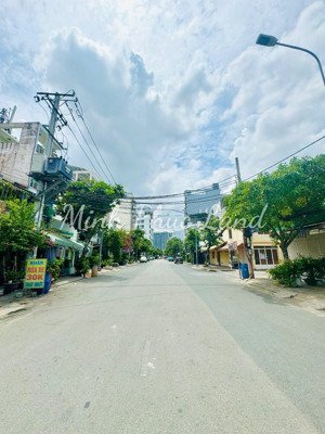 bán gấp mặt tiền đường số lý phục man - ngang hiếm 16m - 234m2 - đường 8m -chỉ hơn 18 tỷ .