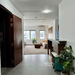 cho thuê căn hộ 2 phòng ngủ 1 phòng khách 2 wc- quảng an, tây hồ full nội thất, thang máy