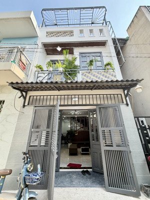 cần bán nhà riêng tại thạnh lộc 29, 4,28 tỷ, 46,2 m2, giá ưu đãi hot!