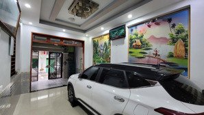 nhà rộng ở ngay-nguyễn tri phương, dĩ an -100m2 ngang 5m full thổ cư -3 tầng - 5pn - giá chỉ 5.6 tỷ