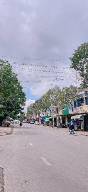 bán nền mặt tiền đường nguyễn đệ