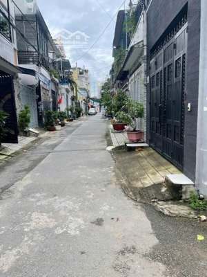 bán gấp nr 68m2 tại huỳnh thị hai, tân chánh hiệp, q12, tp.hcm, giá 4,25 tỷ
( thực tế 76 m2)