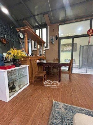 chủ cần bán căn nhà sân vườn gần chung cư ricca phú hữu q9 dt 203m giá 8,7 tỷ shr lh 