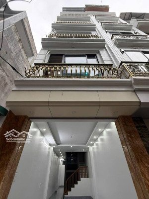 bán nhà lạc long quân, dt56m, 6 tầng thang máy, ô tô 7 chỗ vào nhà, gần phố, kinh doanh