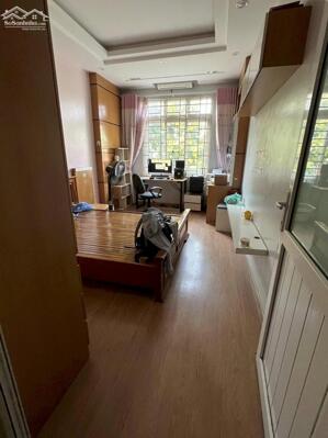 Cho thuê nhà riêng Hồng Đô Cổng chợ Phú Đô, Nam Từ Liêm 48m x 4T giá 15tr, ngõ ô tô