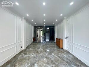 Nhà 6 tầng thang máy tuyến 2 Lê Hồng Phong